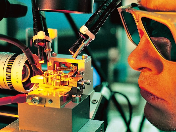 JENOPTIK Laserdiode GmbH opens new production building JENOPTIK Laserdiode GmbH opens new production building
