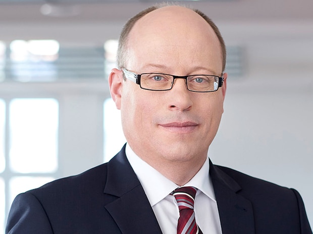 2015: Chief Financial Officer Hans-Dieter Schumacher 2015: Chief Financial Officer Hans-Dieter Schumacher
