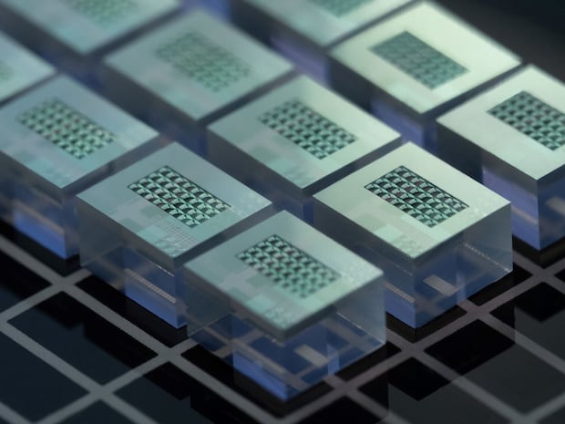 SiO₂-Mikrolinsenarray für die optische Datenübertragung