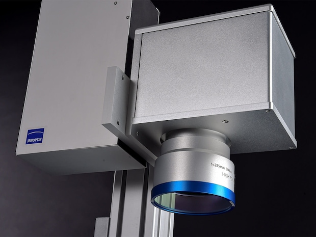 Vision-enhanced laser tool