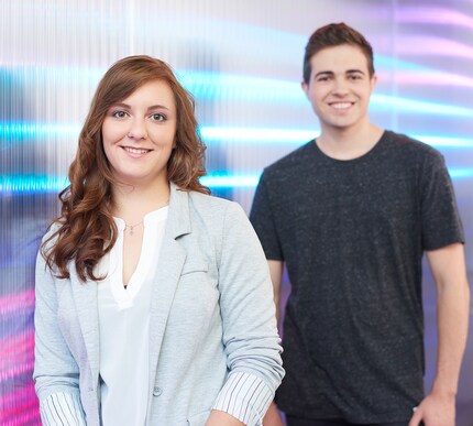 Combine theory and practice and complete your work/study program with us