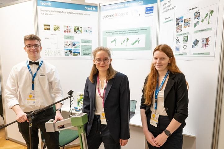 winning team of "Jugend forscht" young researchers competition Thuringia 2023