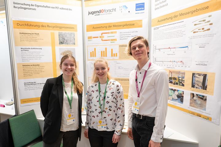 winning team of "Jugend forscht" young researchers competition Thuringia 2023