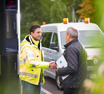 Customer service to increase road safety