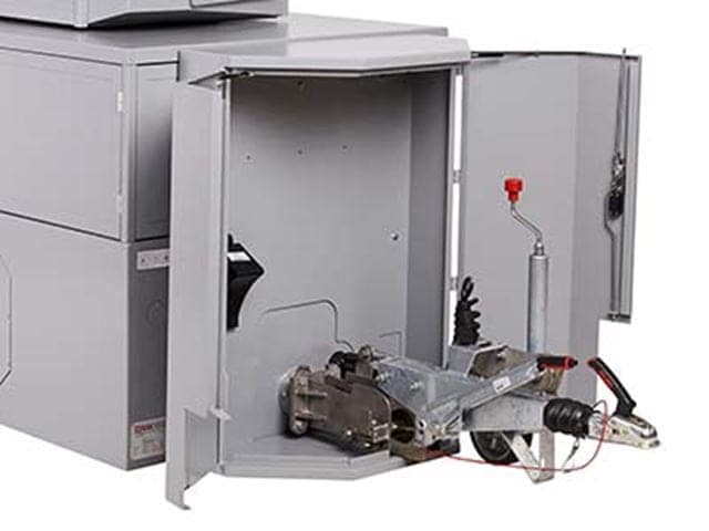 Drawbar from enforcement trailer Semistation 