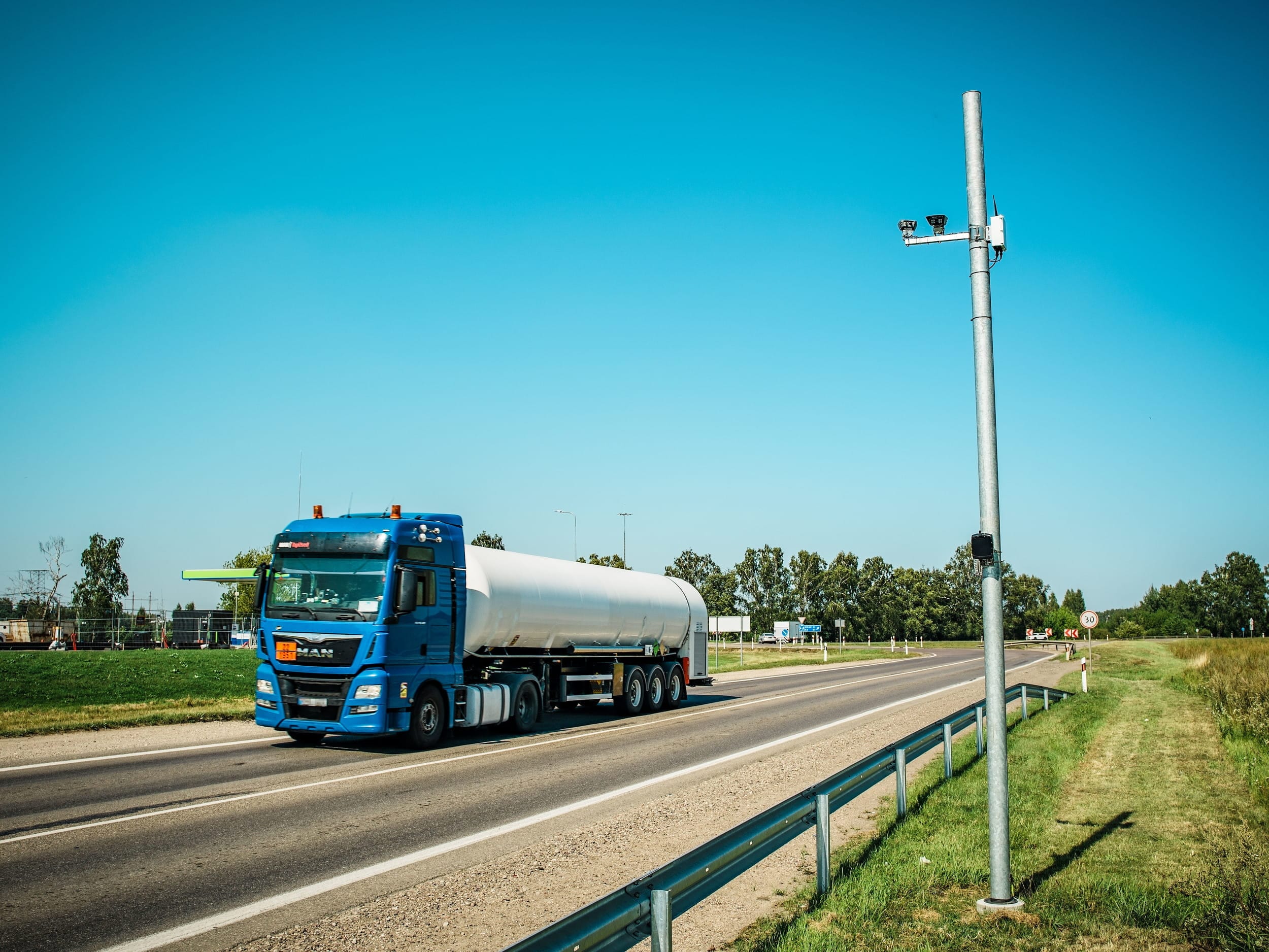 Gardovia ANPR camera at highway in Lithuania