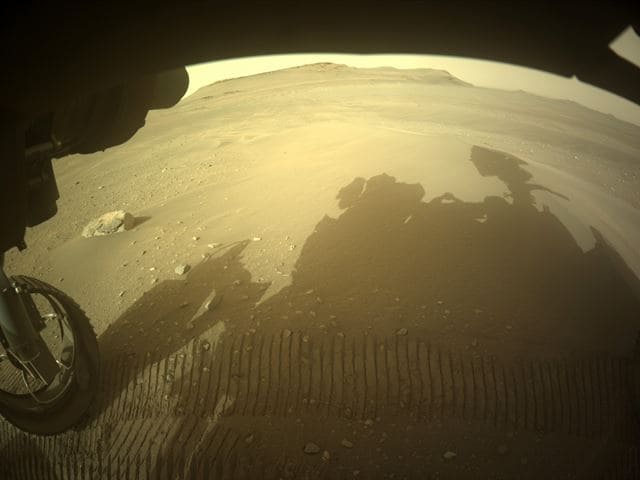 Mars rover's body, tracks and shadow 