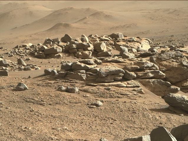 Rocky Mars geography and surface